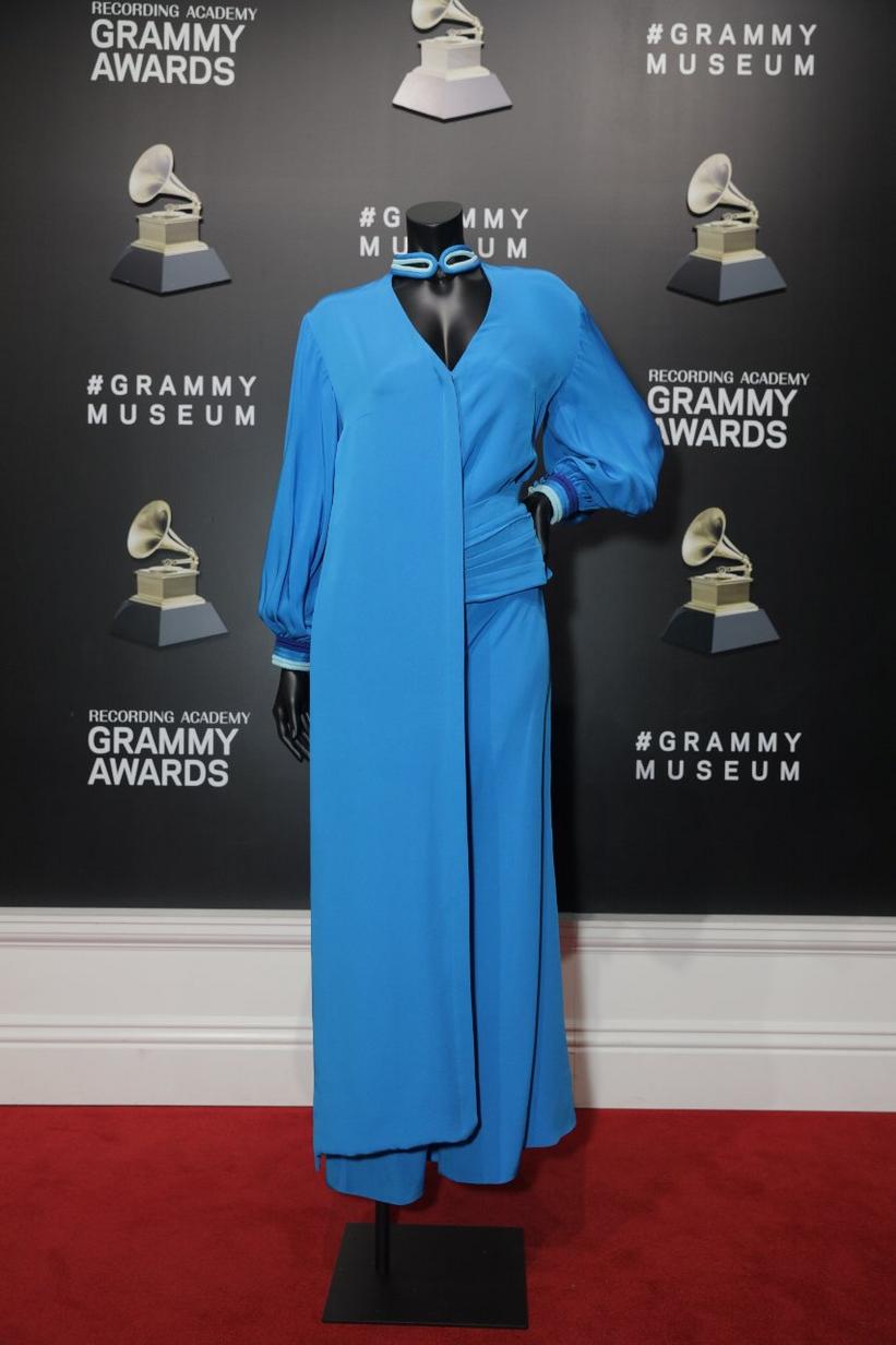 GloriaEstefanOutfit